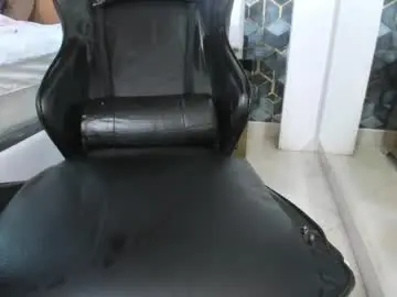 Chaturbate Live Porn of emily_parkss666