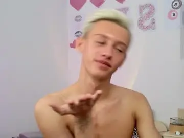 Chaturbate Live Sex Cam of leonlure