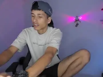 Chaturbate Watch Live Sex Cams of masteralda09