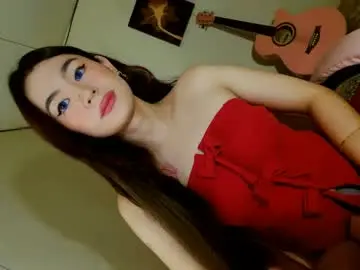 Chaturbate Free Porn Cam of emilyfuckers