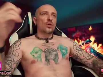 Chaturbate Live Porn of golden_alex