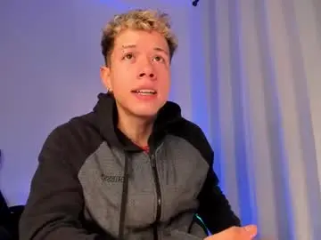 Chaturbate Free Porn Cam of nathan_blake_