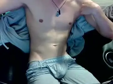 Chaturbate Live Sex Cam of skrogdog