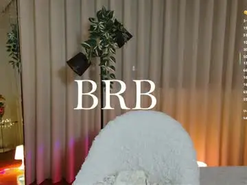 Chaturbate Adult Video Chat of adelina_shine