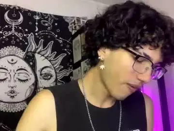 Chaturbate Live Sex of oliver_fast_