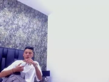 Chaturbate Adult Video Chat of daniel_loverr1