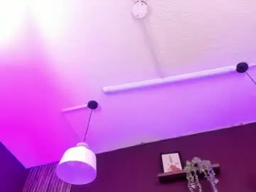 Chaturbate Free Live Porn of april_bowie