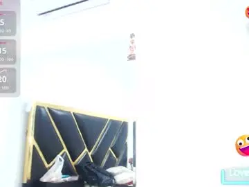 Chaturbate Free Porn Cam of noahjhonson69