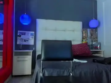 Chaturbate Adult Webcams of yiyo10_