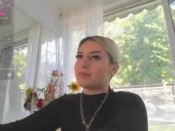 Chaturbate Private Sex Chat of ella_vee