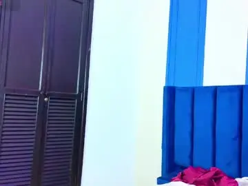 Chaturbate Live Sex Cam of kendrafire_cr