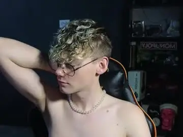 Chaturbate Free Porn Cam of kirill_20_cm