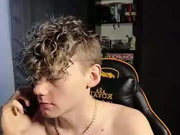 Chaturbate Free Live Porn of kirill_20_cm