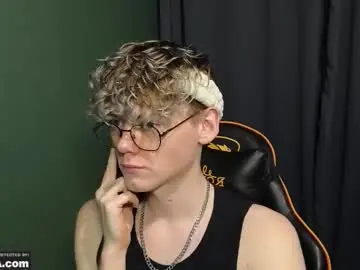 Chaturbate Nude Webcam of kirill_20_cm