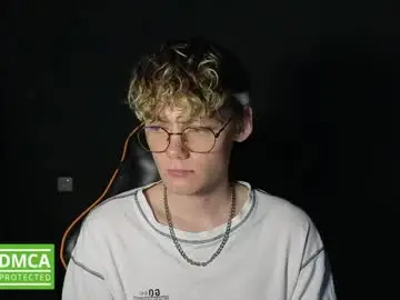 Chaturbate Adult Webcam of kirill_20_cm