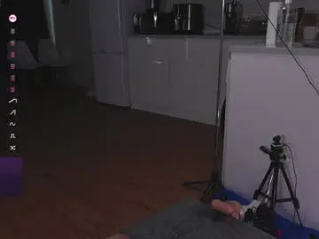 Chaturbate Live Sex Cam of knock1knock