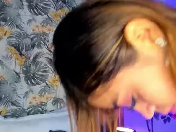 Chaturbate Adult Webcams of leslybailey