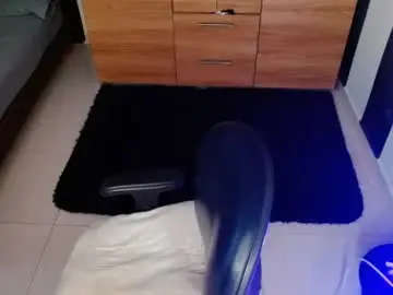 Chaturbate Live Porn of cuteisabella_a