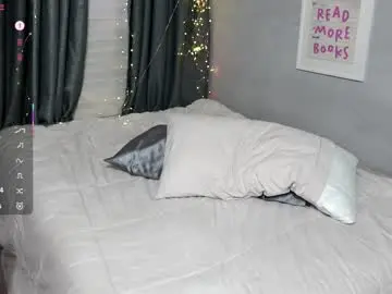 Chaturbate Free Live Porn of emmily2001