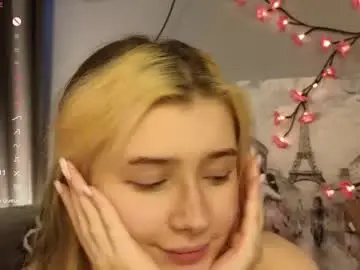 Chaturbate Best live sex cam show of flouredfix