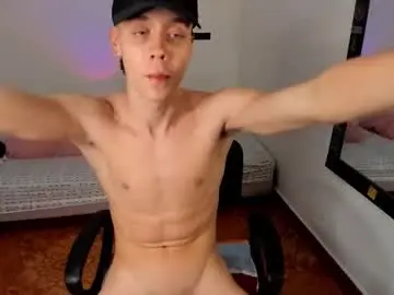 Chaturbate Live Porn of santiceballo