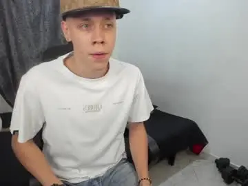 Chaturbate Free Porn Cam of santiceballo