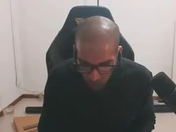 Chaturbate Live Sex of black_lollipop