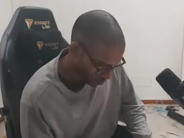 Chaturbate Nude Webcam of black_lollipop