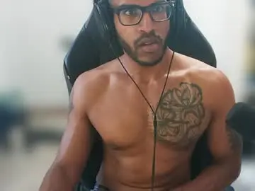 Chaturbate Sex Cam of black_lollipop