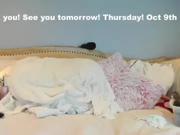 Chaturbate Free Porn Cam of eatmygingersnapps