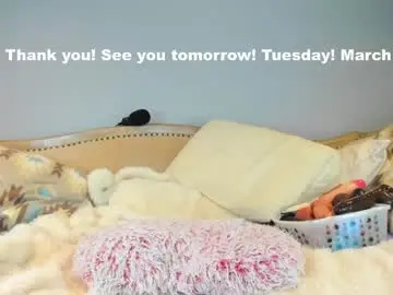 Chaturbate Free Porn Cam of eatmygingersnapps