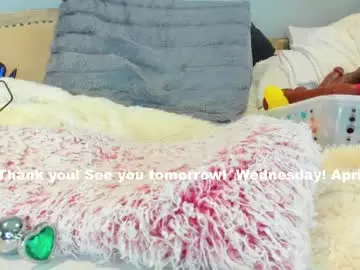 Chaturbate Watch Live Sex Cams of eatmygingersnapps