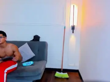 Chaturbate Adult Video Chat of paradise_boy_s
