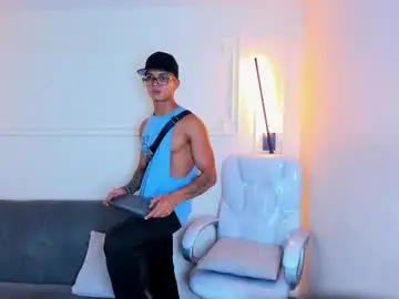 Chaturbate Sex Chat of paradise_boy_s