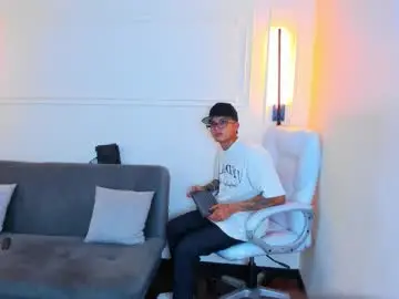 Chaturbate Live Porn of paradise_boy_s