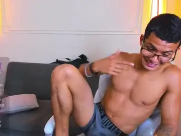 Chaturbate Best live sex cam show of paradise_boy_s
