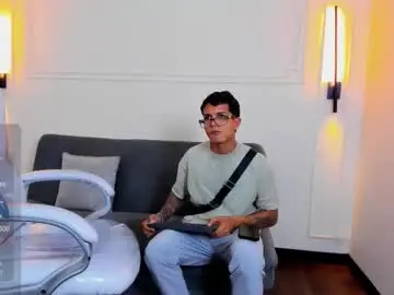 Chaturbate Best Webcam of paradise_boy_s