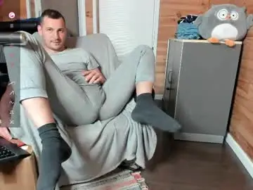 Chaturbate Live Sex Cam of thyleo