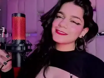 Chaturbate Live Sex Cam of valeriekay_