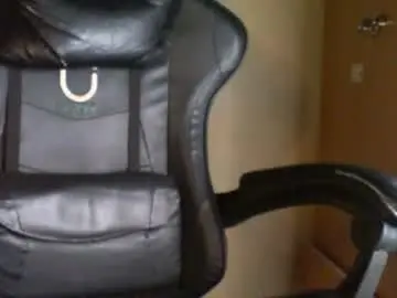 Chaturbate Adult Video Chat of ames9001