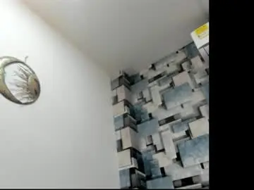 Chaturbate Live Porn of angel_dthroat