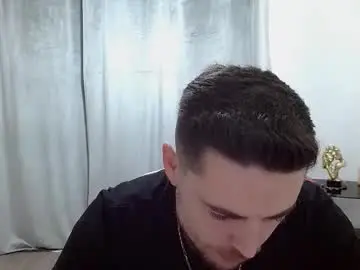 Chaturbate Live Sex Cam of christianhot_