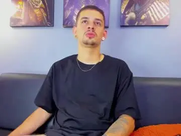 Chaturbate Live Porn of damian__oliver