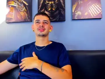 Chaturbate Best live sex cam show of damian__oliver