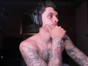 Chaturbate Live Sex Cam of daniele_bunny