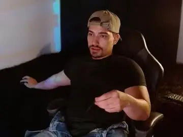 Chaturbate Nude Webcam of ian_davis