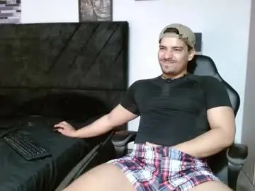 Chaturbate Adult Webcam of ian_davis