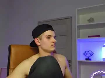 Chaturbate Best live sex cam show of mark_karson