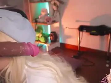 Chaturbate Private Sex Chat of mila_snoow