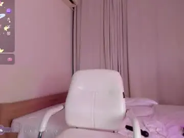 Chaturbate Free Live Porn of moonlight8_